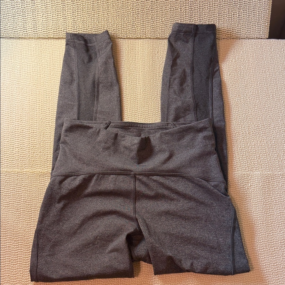 Lululemon 6 Women’s Gray High-Waisted Leggings